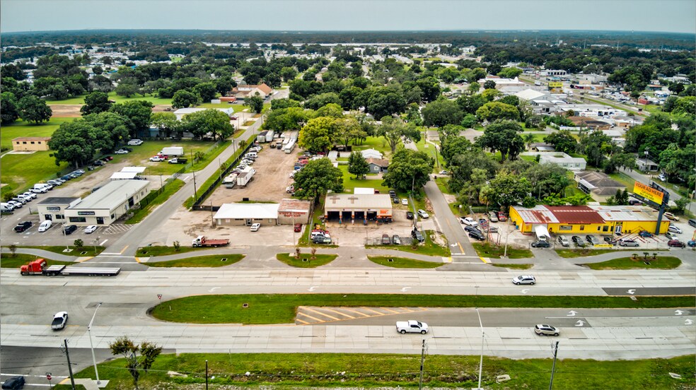 More Photos Of 2016 W Memorial Blvd, Lakeland Auto Repair For Sale