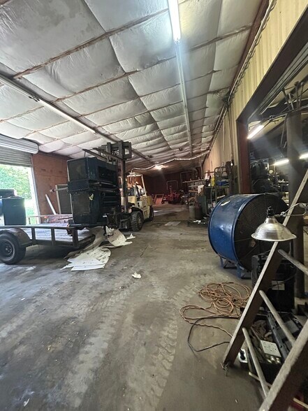 More Photos Of 5359 Highway 301, Trenton Manufacturing For Sale
