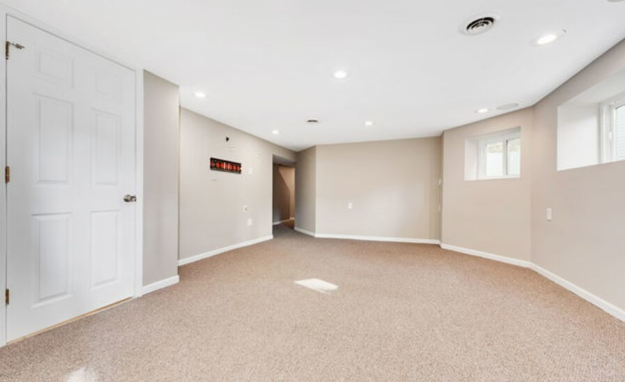 More Photos Of 1101 Elgin Ave, Forest Park Multifamily For Sale