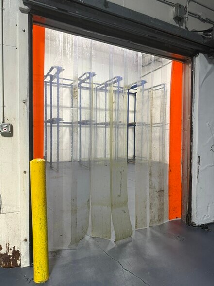 More Photos Of 220 Lawrence Ave, Lawrence Distribution For Lease