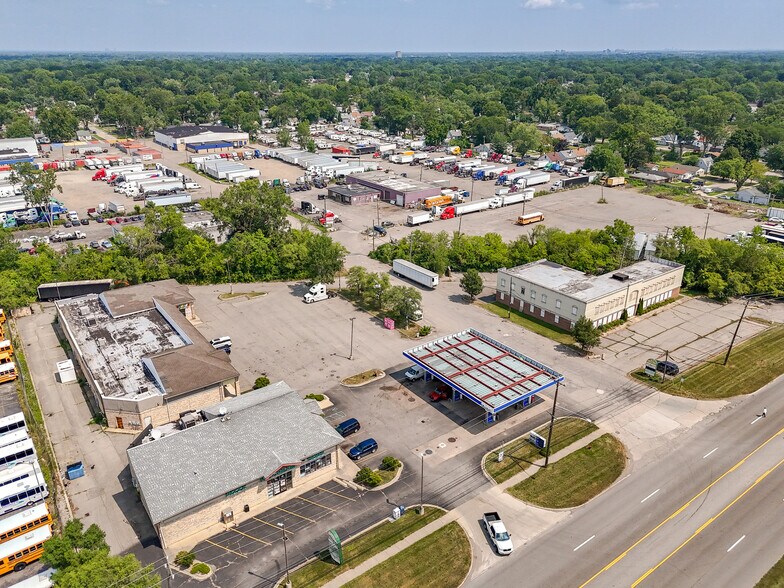 More Photos Of 26380 Van Born Rd, Dearborn Heights Truck Terminal For Sale