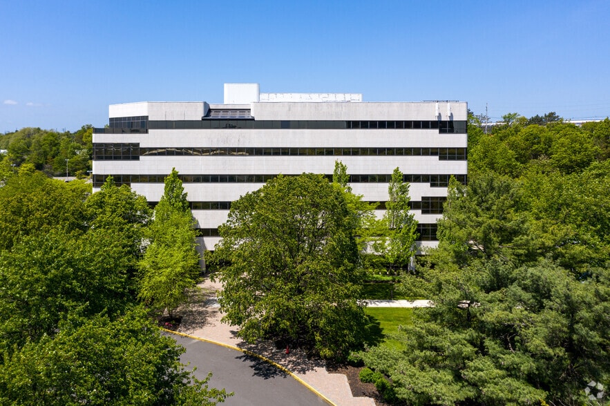 More Photos Of 105 Fieldcrest Ave, Edison Office For Lease