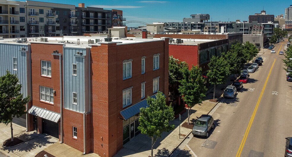 More Photos Of , Memphis Multifamily For Sale