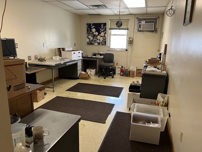 More Photos Of 1025 Concord Ave, Columbus Office For Sale