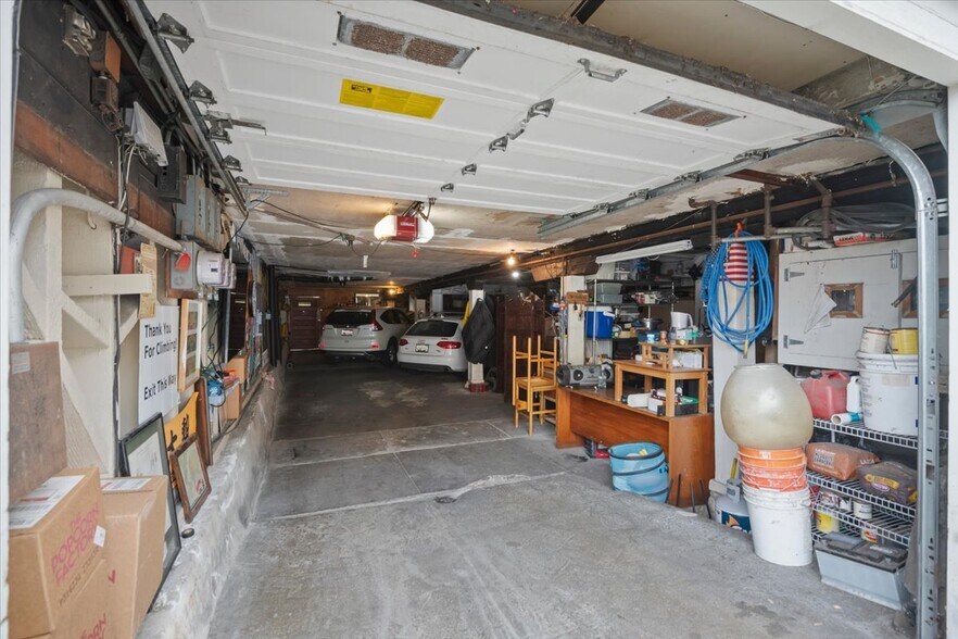 More Photos Of 1067 Union St, San Francisco Multifamily For Sale