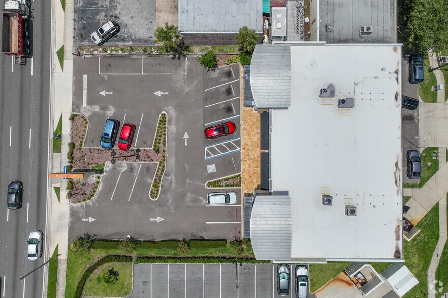 More Photos Of 7101 US Highway 19 N, Pinellas Park Storefront For Lease