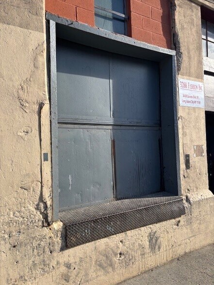 More Photos Of 34-09-34-11 Queens Blvd, Long Island City Flex For Lease