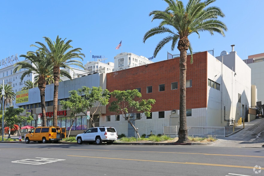 More Photos Of 2706 Wilshire Blvd, Los Angeles Storefront Retail Office For Lease
