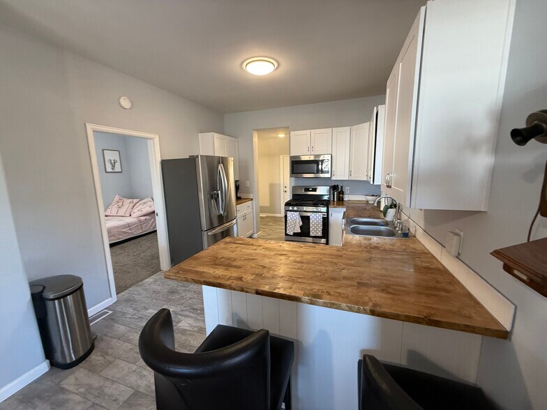 More Photos Of 1594-1598 W Alameda Ave, Denver Storefront Retail Residential For Sale