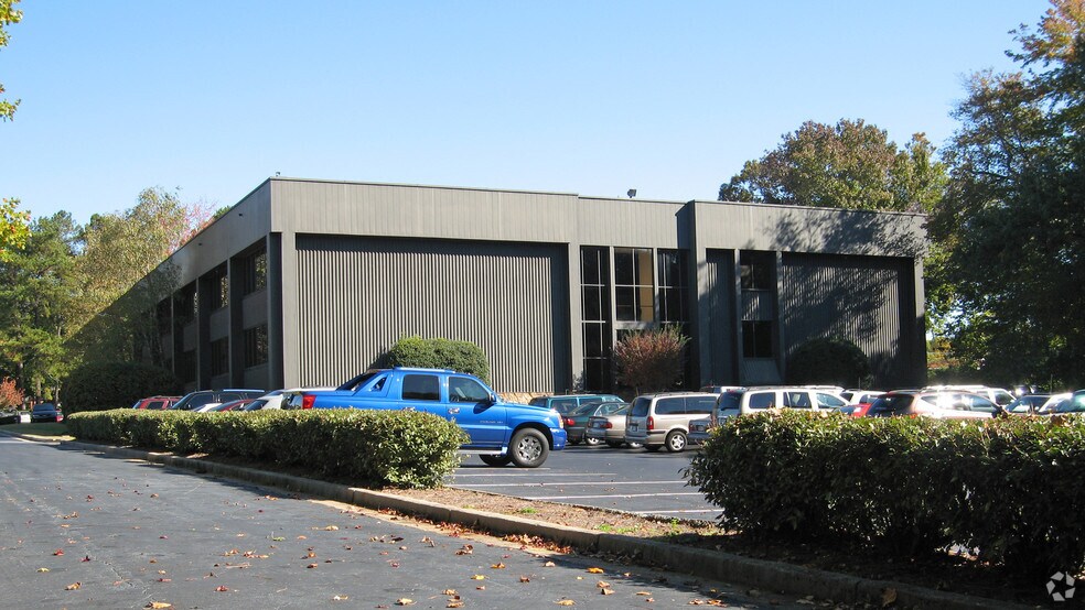 4319 Covington Hwy, Decatur, GA 30035 Office For Lease