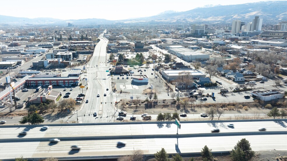 More Photos Of 655 N Wells Ave, Reno Storefront Retail Residential For Lease