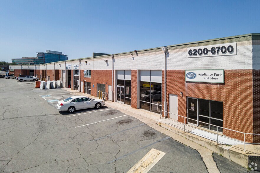 More Photos Of 6310 Gravel Ave, Alexandria Unknown For Lease