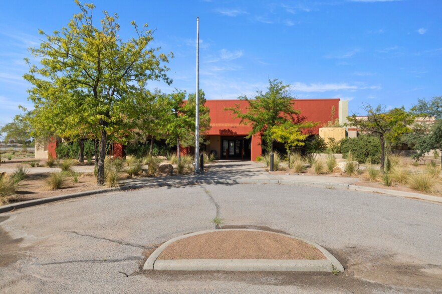 Primary Photo Of 4201 Del Rey Blvd, Las Cruces Office For Sale