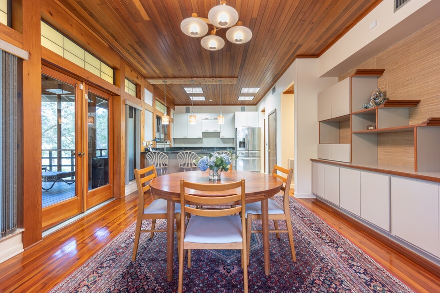 More Photos Of 1606 3rd Ave SE, Steinhatchee Lodge Meeting Hall For Sale