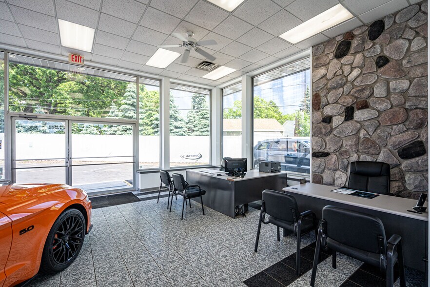 More Photos Of 5110 75th St, Kenosha Auto Dealership For Sale