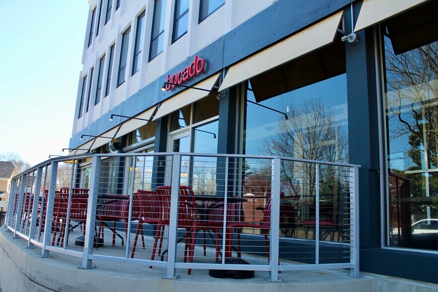 More Photos Of 48-50 Central St, Wellesley Unknown For Lease