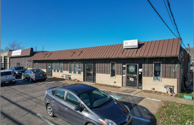 More Photos Of 1630 Midland Beaver Rd, Industry General Retail For Lease
