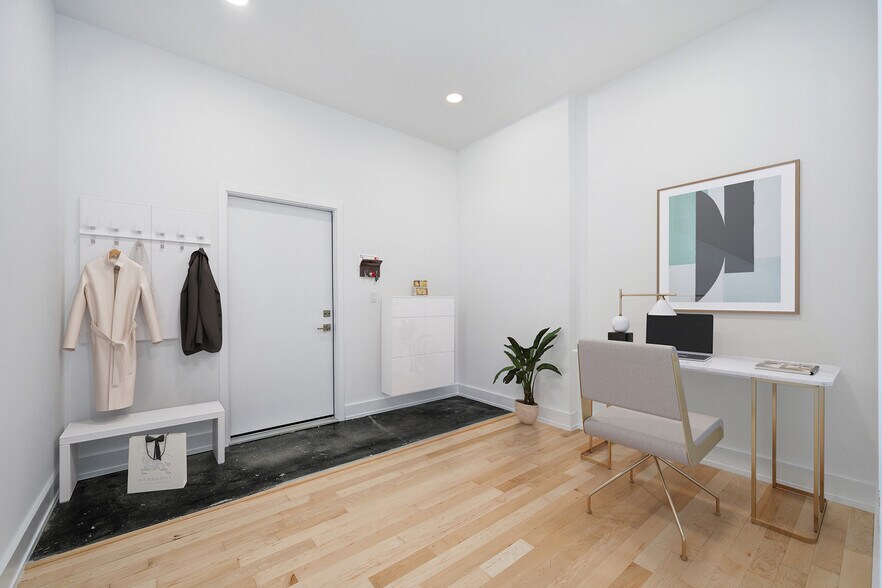 More Photos Of 1219 W Madison St, Chicago Storefront Retail Residential For Lease