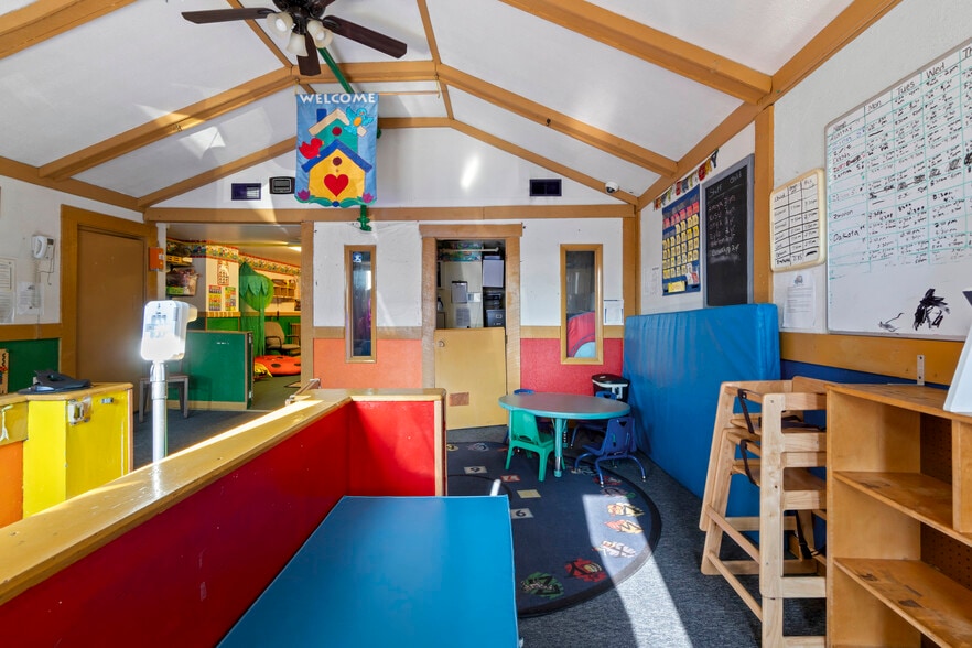 More Photos Of 705 E Warrington Ave, Pittsburgh Office Residential For Sale