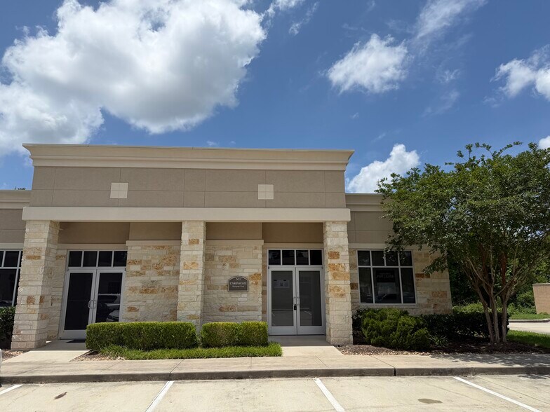 More Photos Of 32731 Egypt Ln, Magnolia Medical For Sale