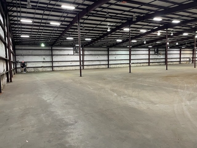 More Photos Of 9800 I 65 Service Rd S, Creola Warehouse For Lease