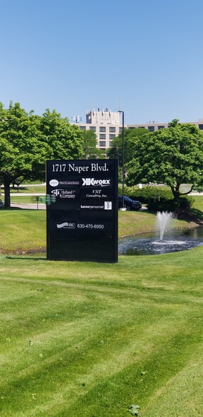 More Photos Of 1717 N Naper Blvd, Naperville Office For Sale