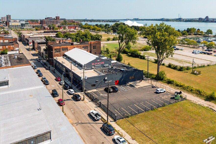 More Photos Of 1938 Franklin St, Detroit Loft Creative Space For Sale