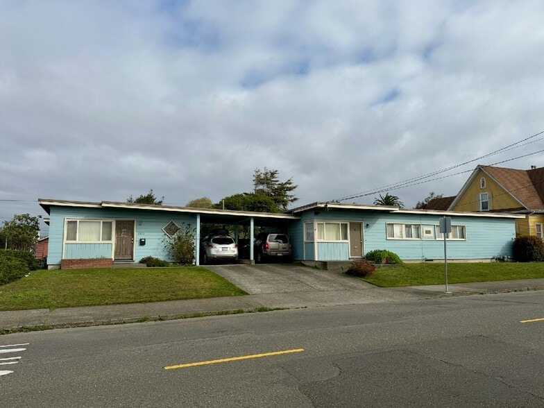 Primary Photo Of 2805 California St, Eureka Apartments For Sale