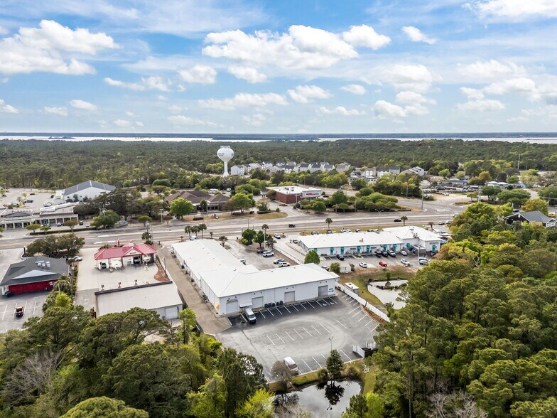 More Photos Of 1204 N Lake Park Blvd, Carolina Beach Light Distribution For Sale