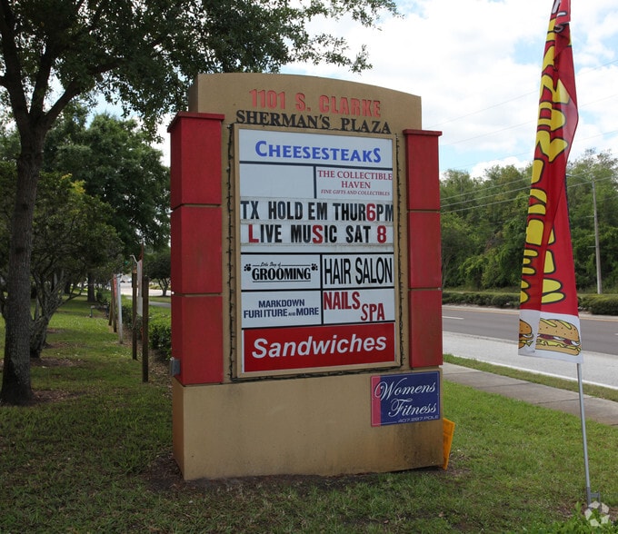 More Photos Of 1097-1131 S Clarke Rd, Ocoee Storefront Retail Office For Lease