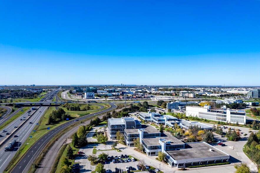 More Photos Of 2655 N Sheridan Way, Mississauga Office For Lease