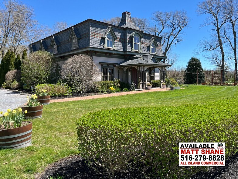 More Photos Of 370 Manor Ln, Jamesport Restaurant For Sale