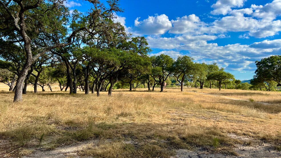 More Photos Of 111 Poehnert Rd, Boerne Land For Sale