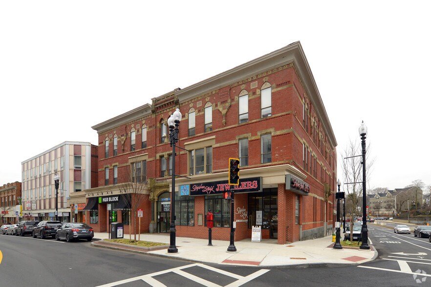 More Photos Of 1415-1425 Hancock St, Quincy Office For Lease