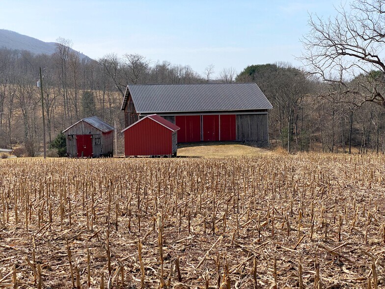 More Photos Of 880 Little Mountain Rd, Sunbury Land For Sale