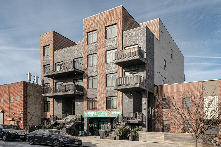 Primary Photo Of 1537-1539 Dean St, Brooklyn Flex For Lease