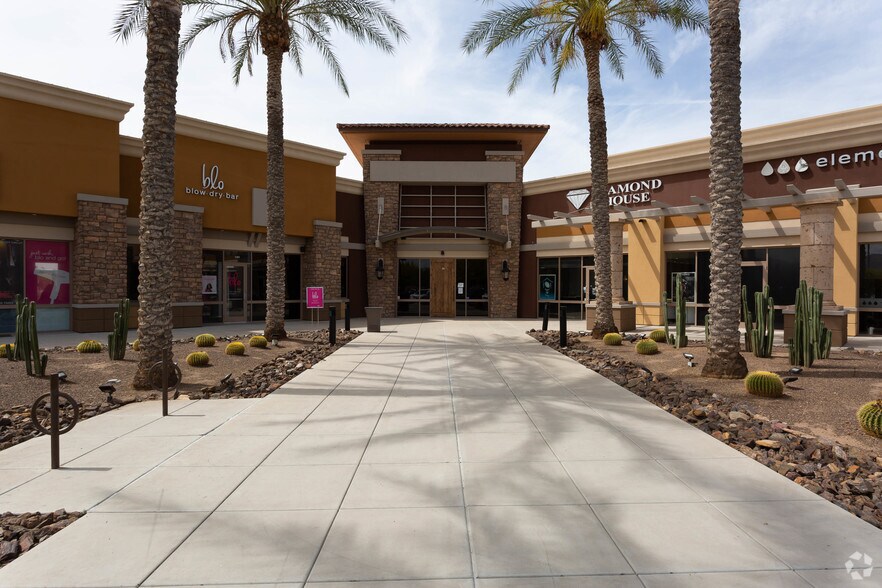 More Photos Of 9400 E Shea Blvd, Scottsdale Unknown For Lease
