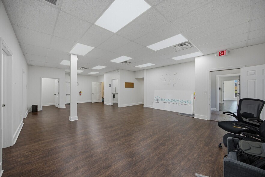 More Photos Of 7385 Applegate Ln, Chattanooga Medical For Lease