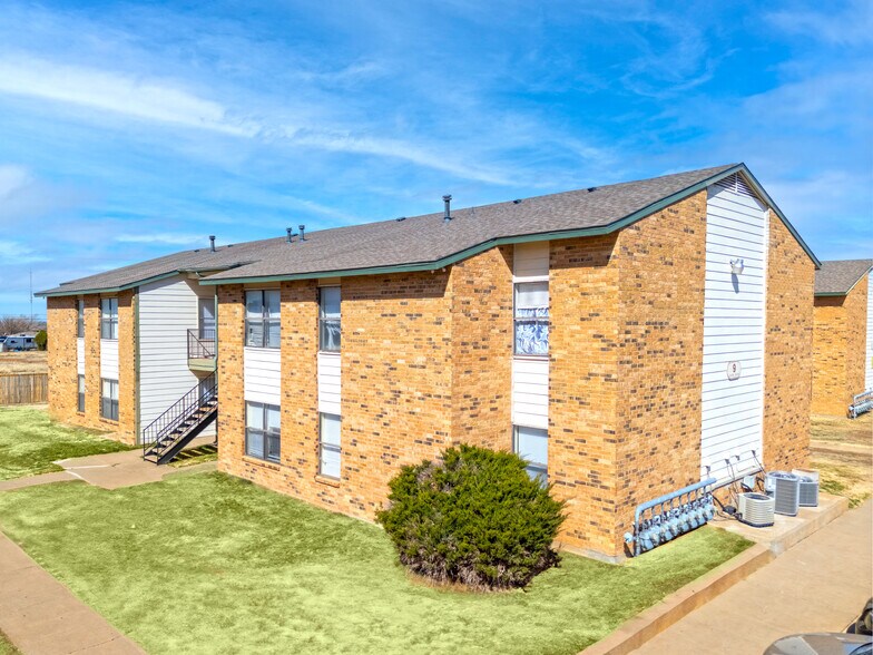 More Photos Of 2601 N Grand St, Amarillo Apartments For Sale