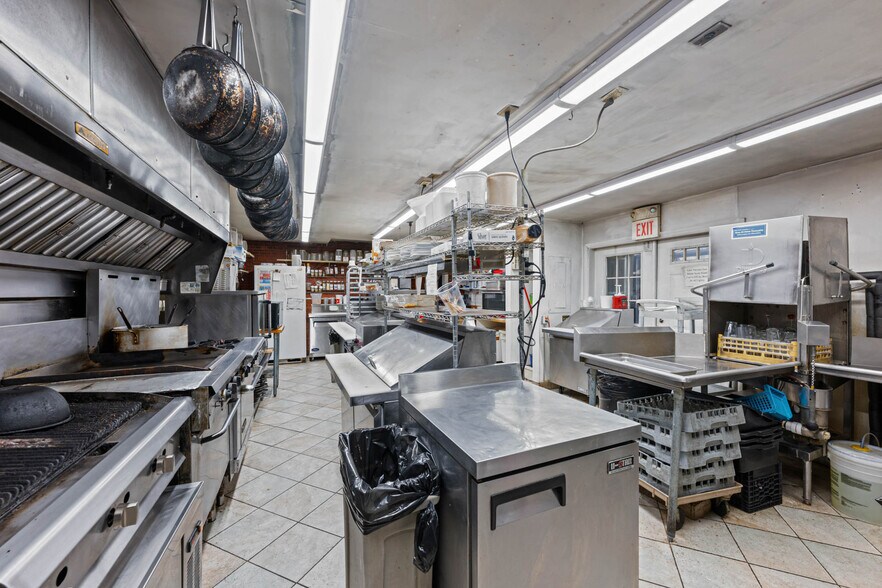 More Photos Of 122 Main St, Charlestown Restaurant For Sale