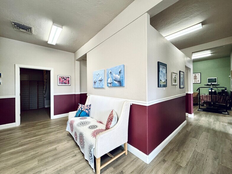 More Photos Of 2976 W Center St, Anderson Medical For Sale