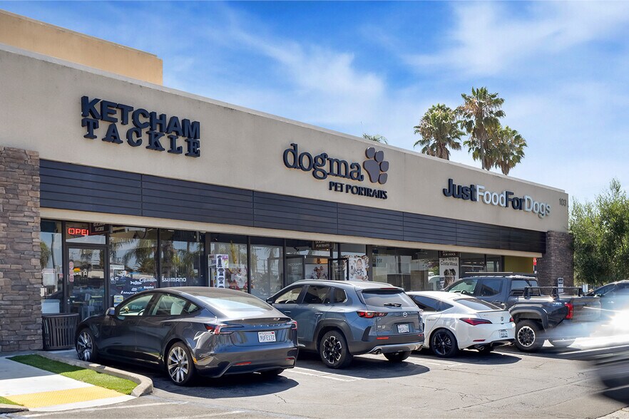 More Photos Of , Costa Mesa General Retail For Sale