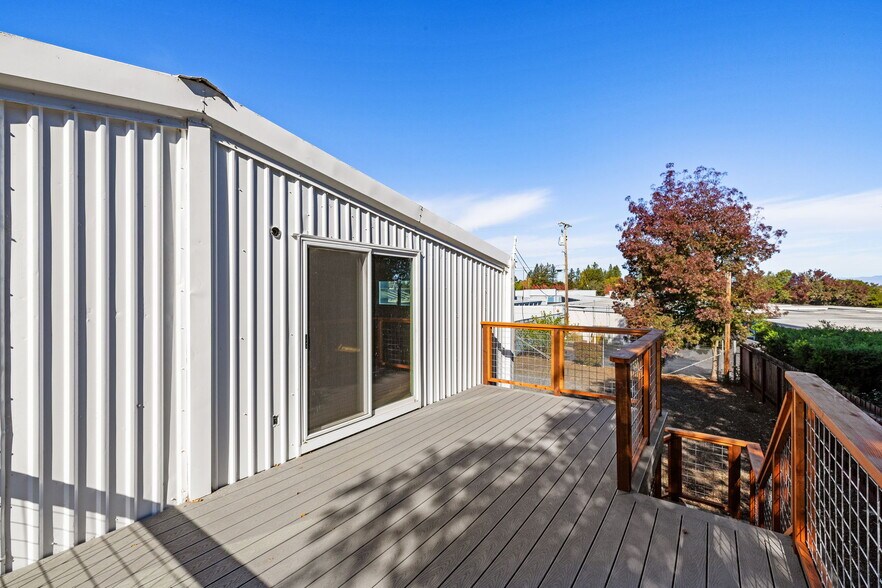 More Photos Of 833 Gravenstein Hwy S, Sebastopol Warehouse For Sale