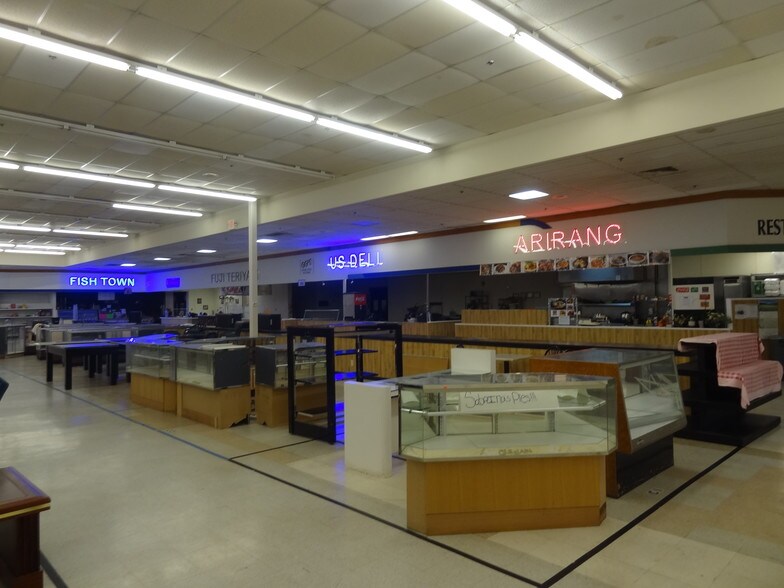 More Photos Of 4437 Columbus Rd, Macon-Bibb General Retail For Sale