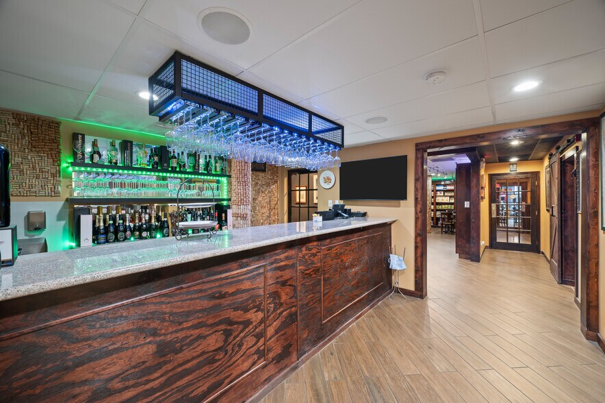 More Photos Of 500 N Shepherd Dr, Houston Land For Sale