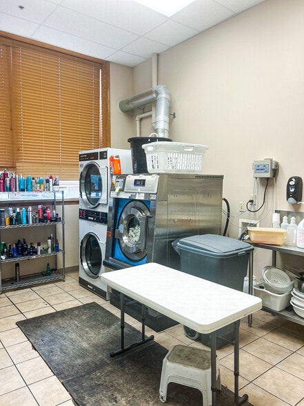 More Photos Of 11122 E 71st St, Tulsa Freestanding For Sale