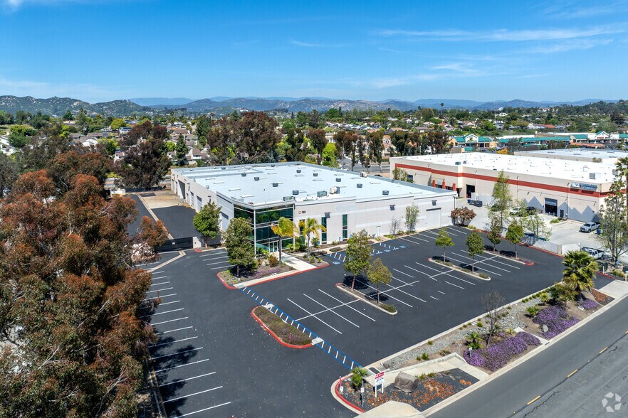 More Photos Of 980 Rancheros Dr, San Marcos Warehouse For Lease