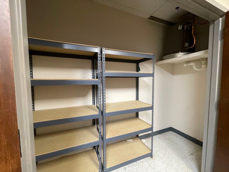 More Photos Of 5220 N Hwy 167, Catoosa Freestanding For Sale