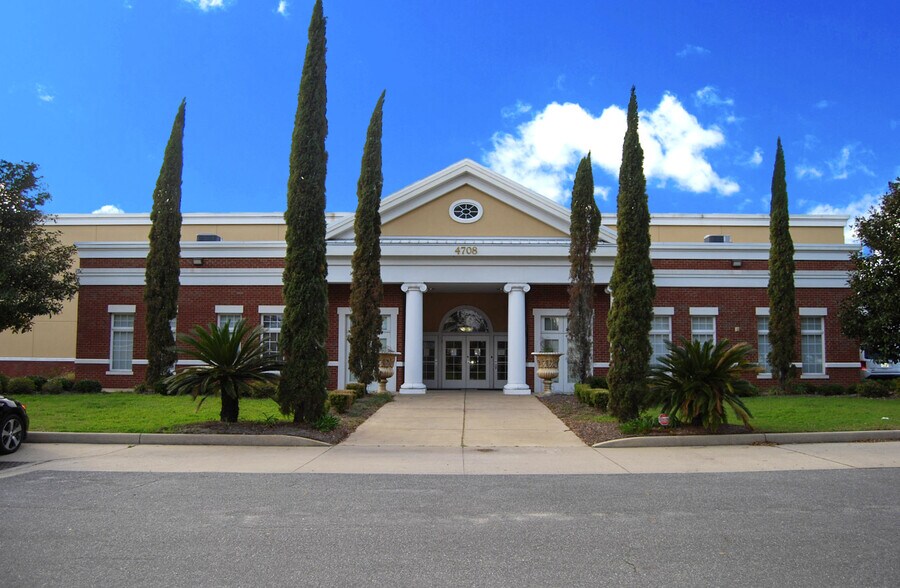 Primary Photo Of 4708 NW Capital Cir NW, Tallahassee Flex For Sale