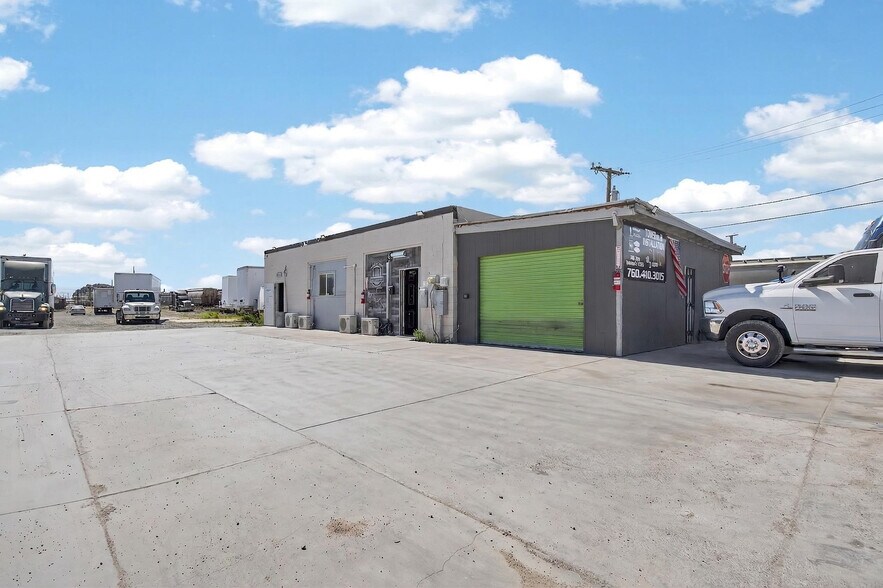 More Photos Of 16621 E St, Victorville Warehouse For Sale